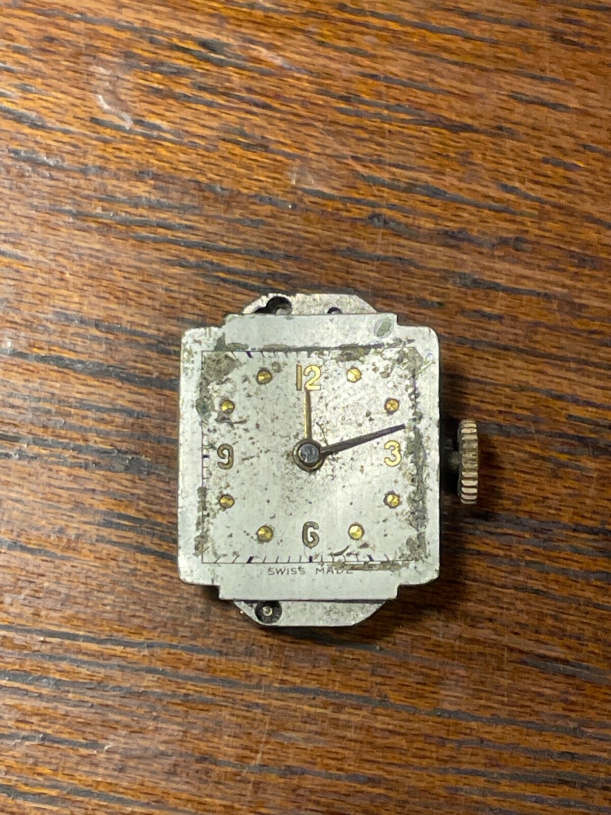 Mouvement De Montre Mécanique Dulci Suisse - À Réviser Ou Pour Pièces, Occasion