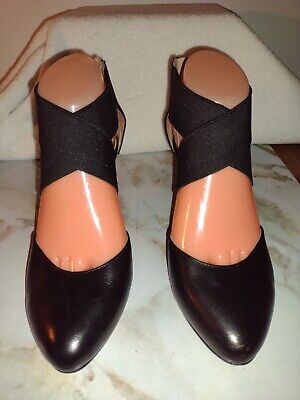 BATA WOMEN'S Black Leather Size 36 Pump Shoes