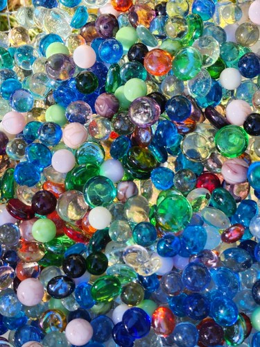  4 LBS MIXED MARBLES, FLAT GLASS MARBLES GEMS, VASE FILLERS, MOSAIC  $19.99 PPD