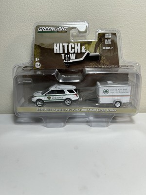 Greenlight NYC Parks Ford Explorer Cargo Trailer Hitch & Tow