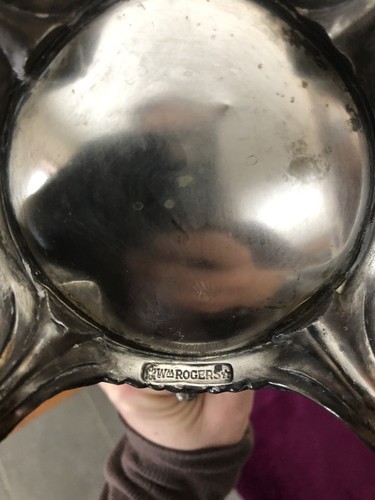 Vintage WM Rogers #817 Water Pitcher With Ice Catcher 9 In Tall