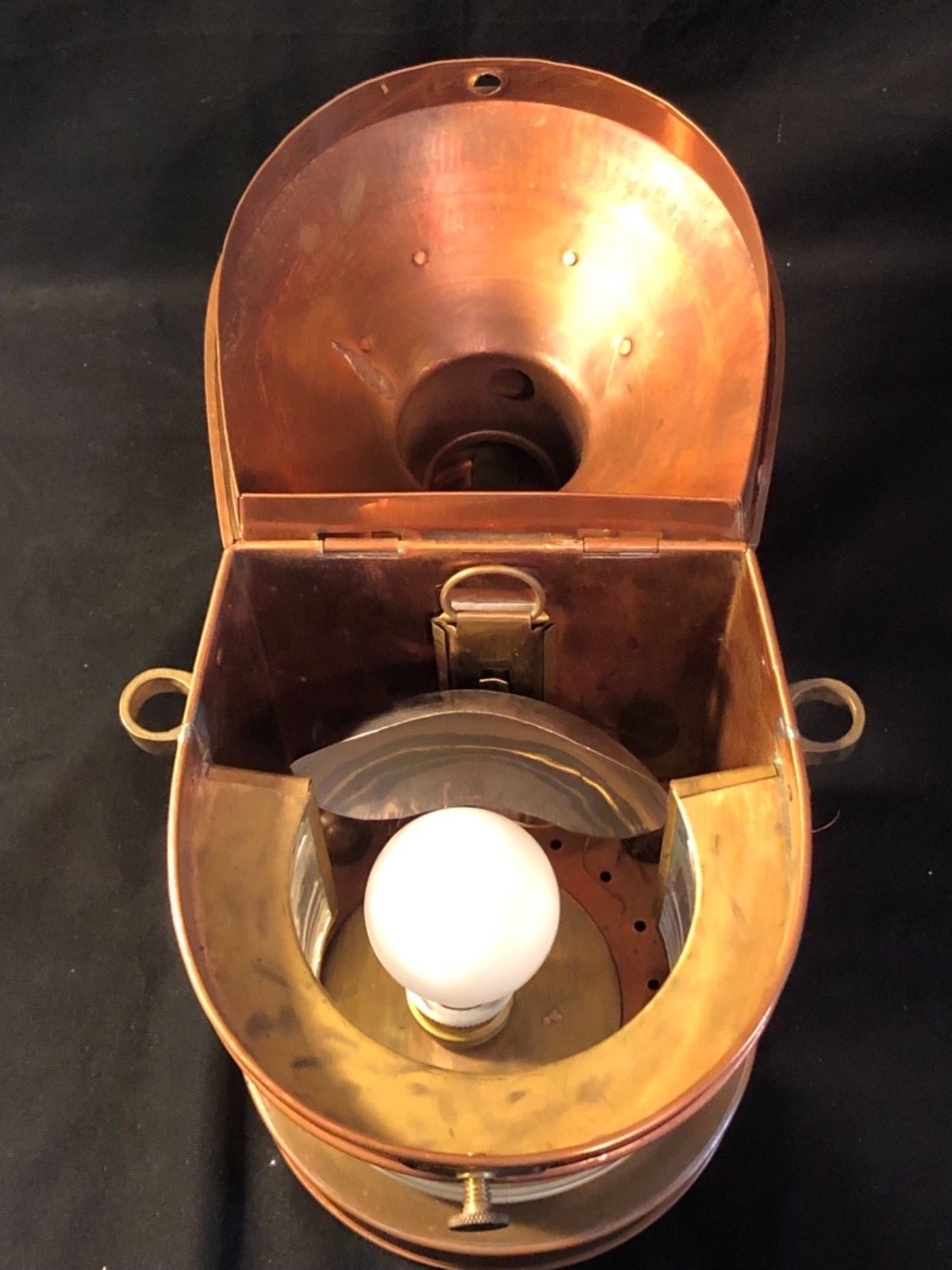 Vintage Tung Woo Masthead Copper & Brass NO W7071 Electrified Ship Latern