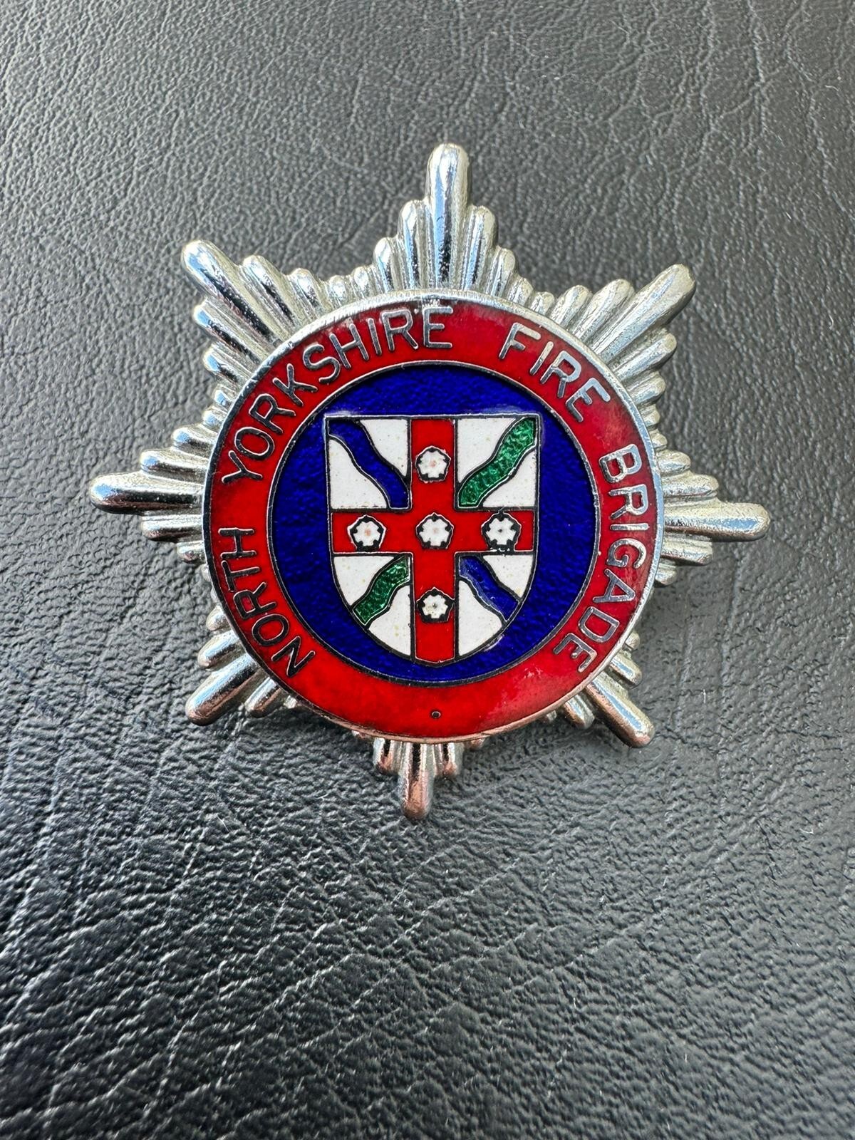 OBSOLETE North Yorkshire Fire Brigade Northallerton Enamel Cap Hat Uniform Badge