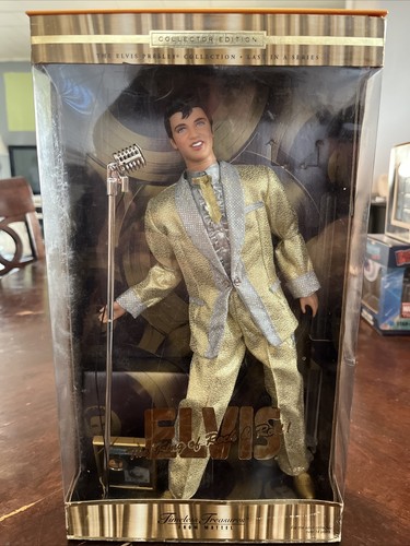 The ELVIS Treasures 日本限定版 Elvis Treasures by Robert Gordon (2002, Hardcover) for sale