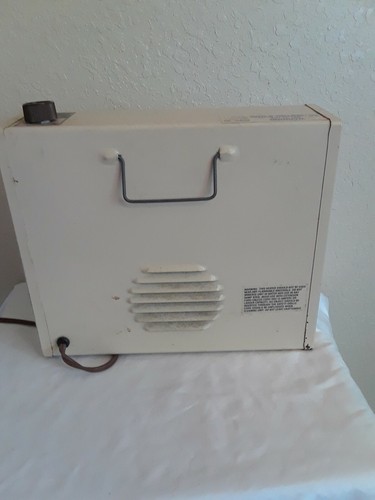 Lakewood Model 105 Fan Forced Portable Electric Heater