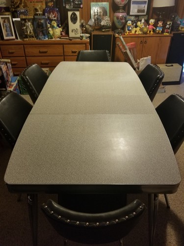 Vintage 1950,s Retro Black & White Formica Dinette Kitchen Table & 6-Chairs Set