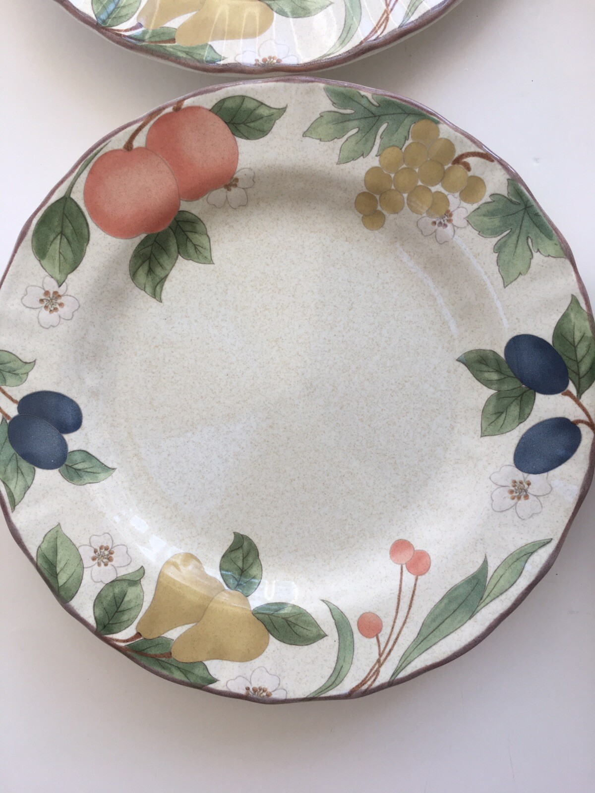 Mikasa Country Classics Fruit Panorama China 4 Salad Plates- EXCELLENT Condition