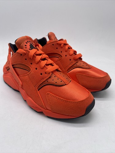 nike air huarache 5.5 orange