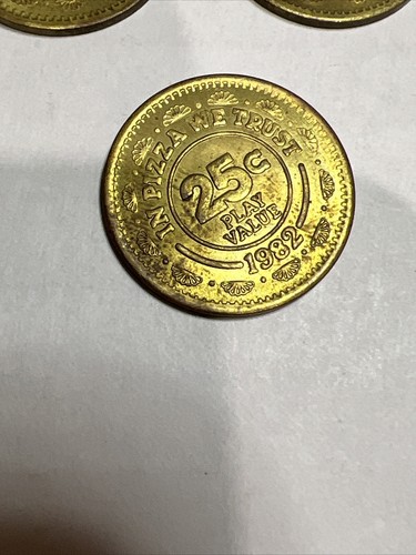 3-1982  Rat Chuck E Cheese Token,25 cent,Pizza Time Theater (Lot 3)