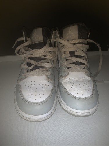 Nike Air Jordan 1 Mid Light Smoke Grey 554725-078 5Y | eBay