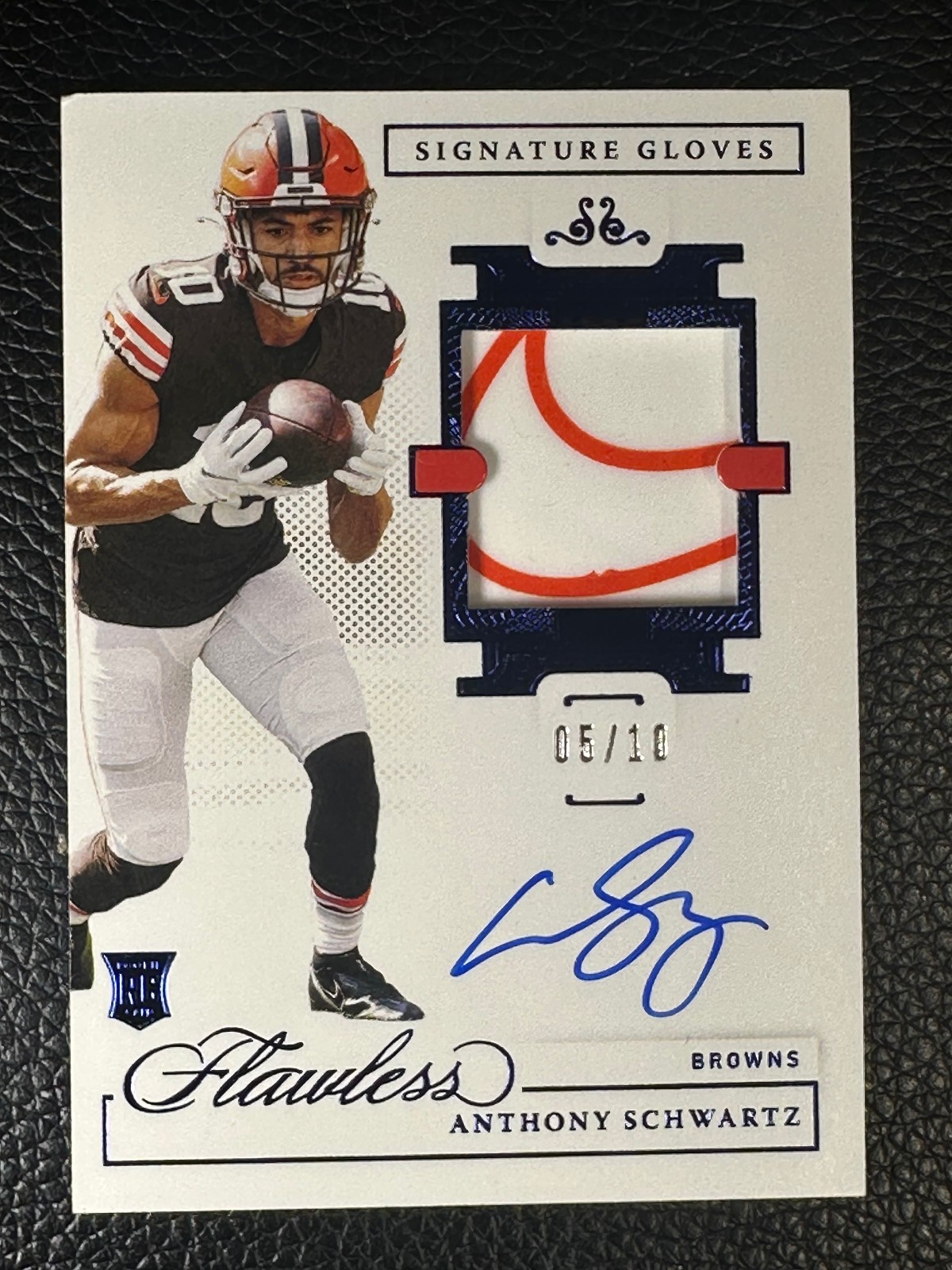 2021 Panini Flawless Blue  Anthony Schwartz 5/10 Auto Nike Logo Glove RC Rookie