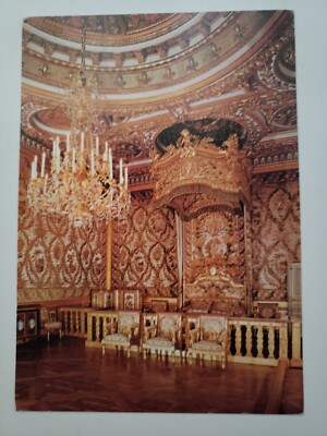 Vintage Postcard -Chambre de la Reine -Musee du Château, Fontainebleau, France 