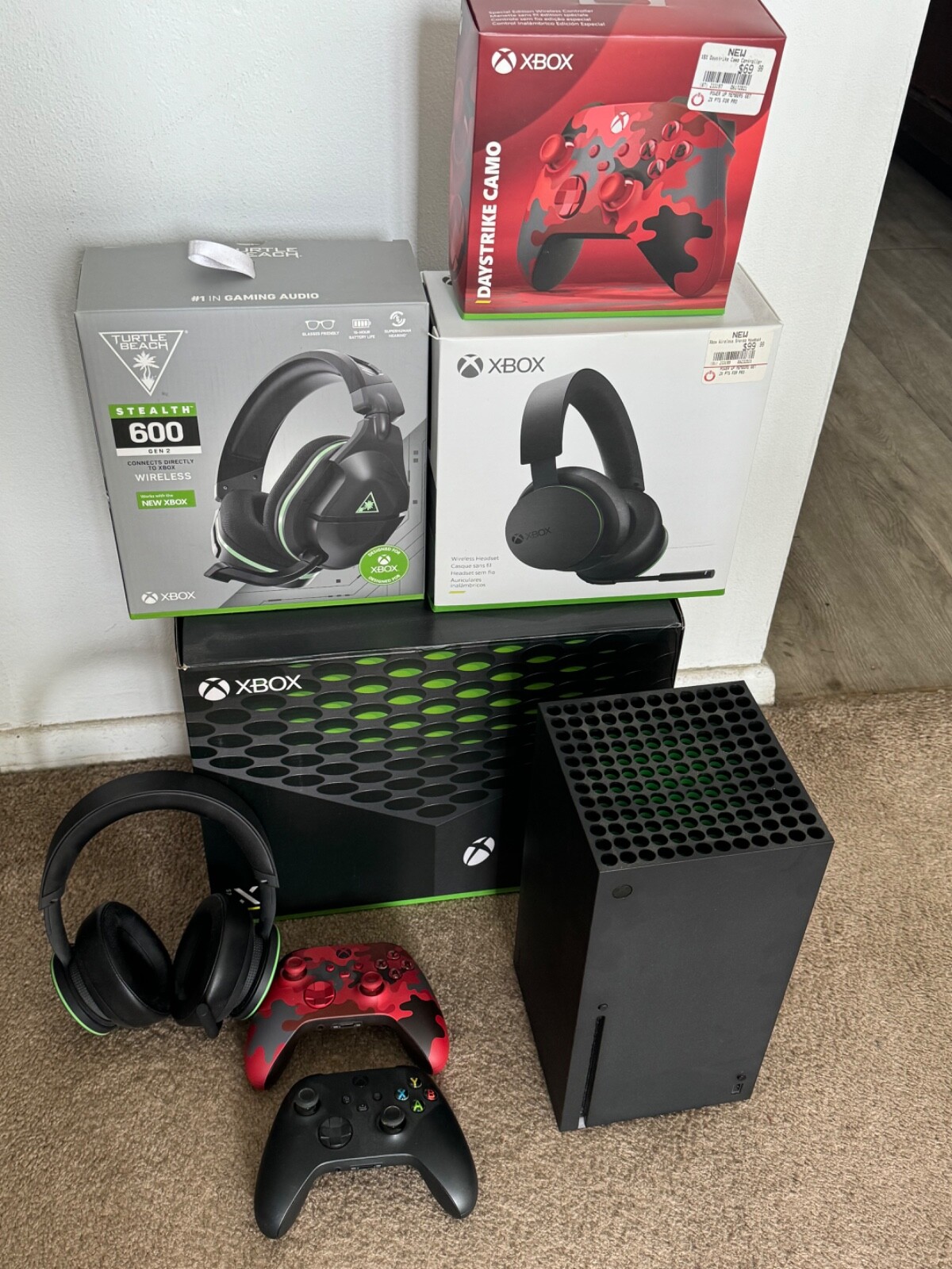 Microsoft - 新品未開封 Microsoft Xbox Series X Buy Refurbished Xbox Series X for Sale (See Used Price