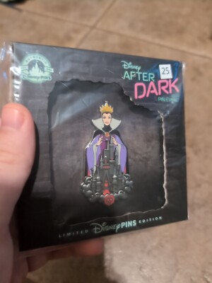 Disney After Dark Pin Event Disney Villain Castle Takeover The Evil Queen LE 500