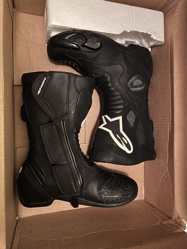 Sz: 7 (us) 38 (eu) Womens