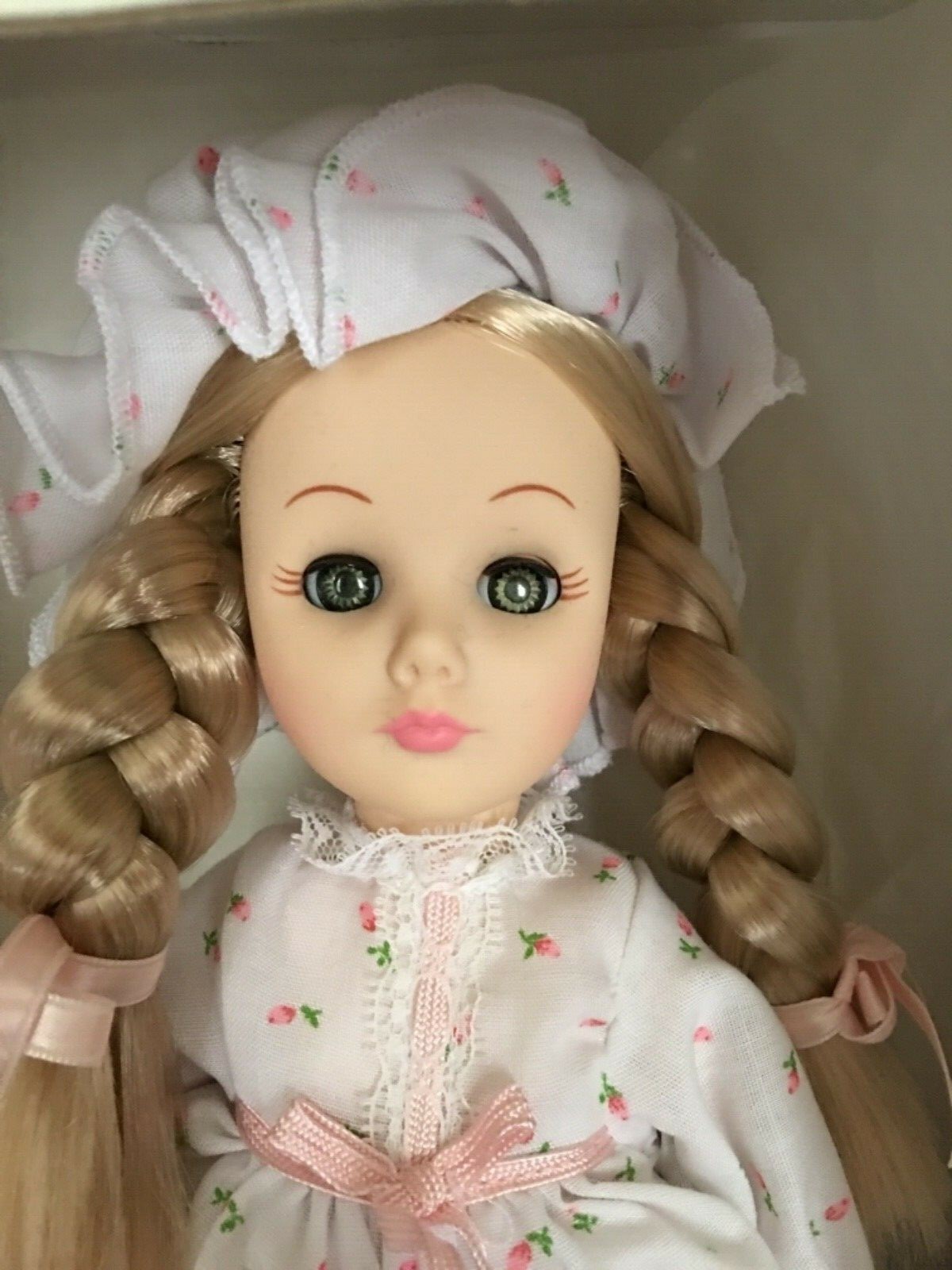 VINTAGE EFFANBEE STORYBOOK 1196 “MARY HAD A LITTLE LAMB” COLLECTIBLE DOLL 70’s