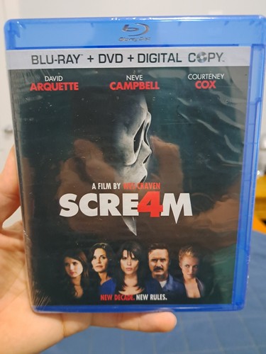 スクリーム４ ブルーレイ 廃盤 Amazon.com: Scream 4 (Blu-ray) : Neve Campbell, Courteney