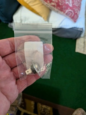 Artikelfoto(s) von einem verifizierten Käufer