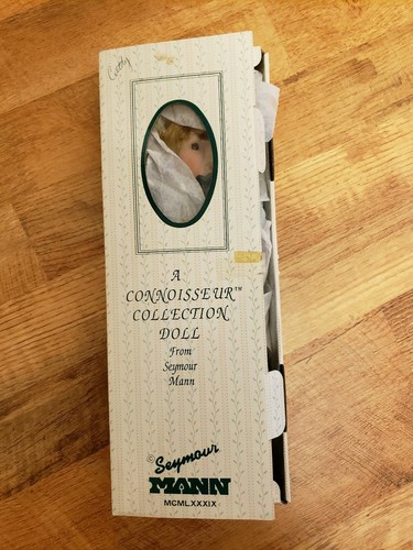 VINTAGE SEYMOUR MANN CONNOISSEUR COLLECTION LIMITED EDITION DOLL IN BOX