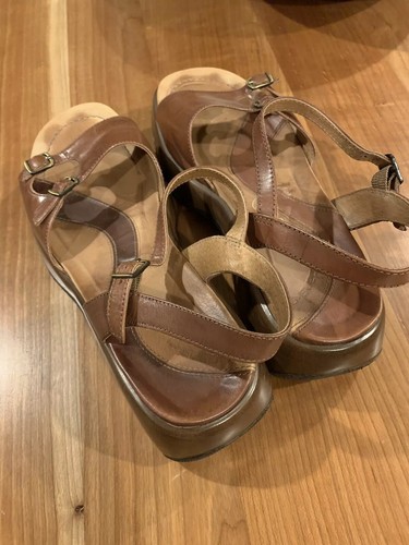 Dansko Brown Leather Sandals Size 39