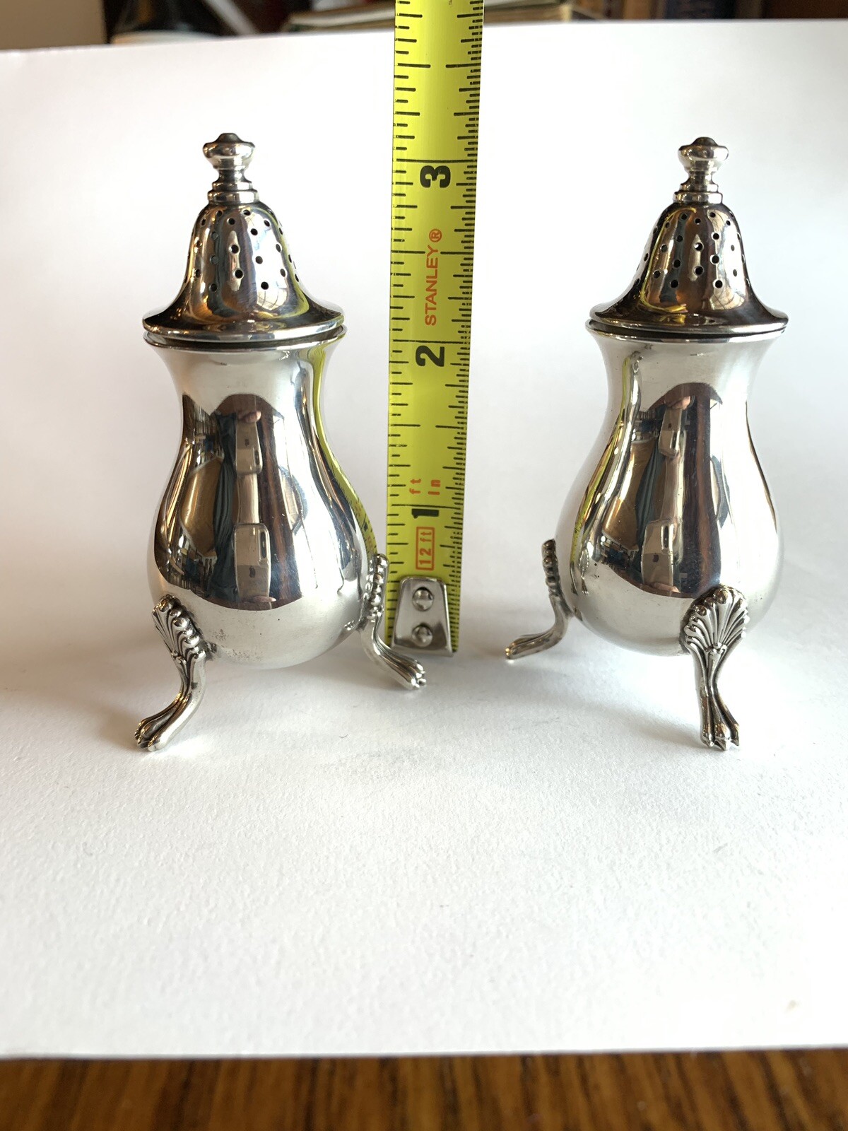 WATSON STERLING SILVER M14 EXEMPLAR CIRCA 1740 - SALT & PEPPER SET
