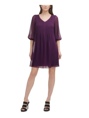 

Женское короткое платье прямого кроя DKNY фиолетового цвета с рукавами-фонариками и V-образным вырезом, Фиолетовый