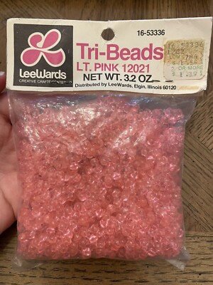 Vintage LEE WARDS Tri-Beads Lt. Pink 12021 Craft Designer 3.2 oz Tri Beads