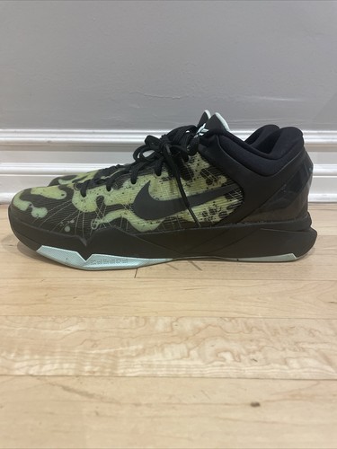 poison dart frog kobe 8