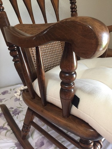 VTG Rocking Chair With Cushion Made In Yugoslavia - Novoles Straza 83