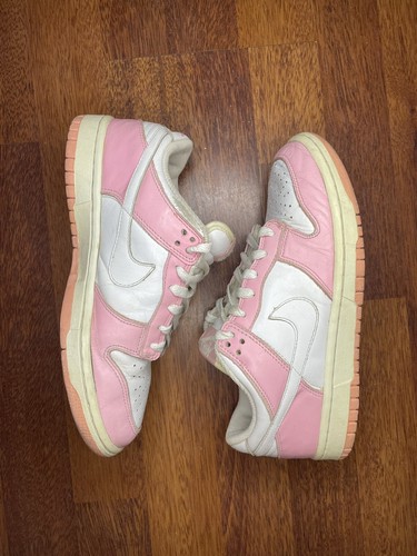 2005 Nike Dunk Low 'Real Pink'