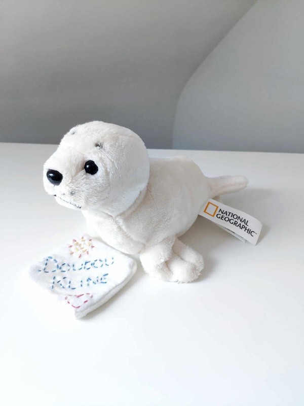 Peluche/Doudou Phoque/Otarie Blanc CrÃ¨Me 23cm - National Geographic GÃ©Ographique