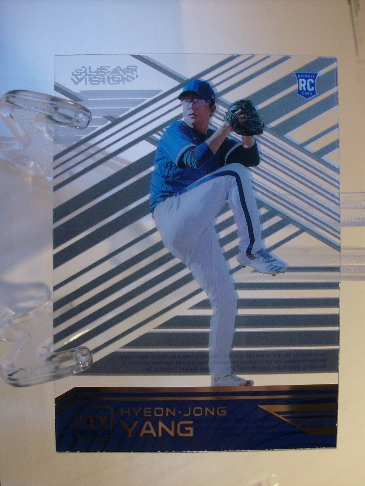 2021 Panini Chronicles Clear Vision Baseball #12 Hyeon-Jong