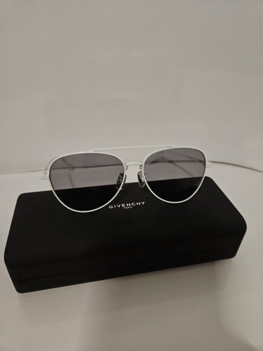 GIVENCHY スクエアフレムサンクラス GV40090IACETATE 01A Givenchy GV One GV40090I 01A Sunglasses - US