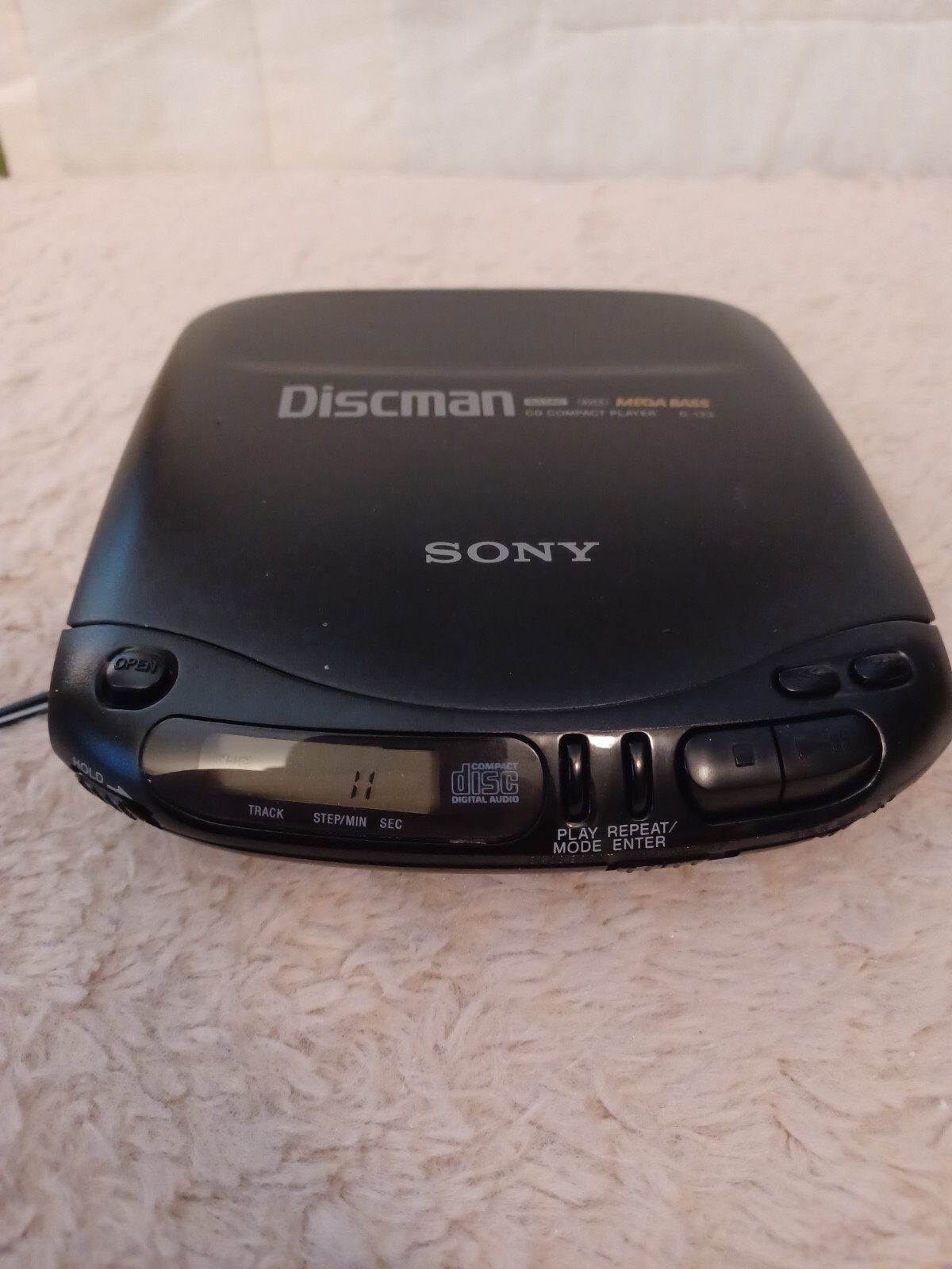 SONY Discman CDプレーヤー D-33 中古 PARTS/REPAIR Vintage Sony Discman D-33 Portable CD Compact