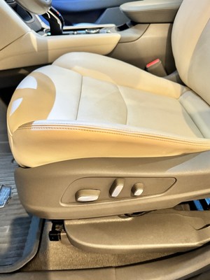 image 17 of interior