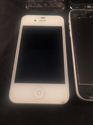 Apple iPhone Mixed Lot For Parts Only 5S 5C/4S (Lot of 5)