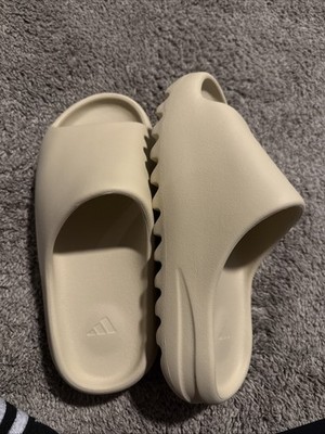 Adidas Yeezy Slide Bone (SIZES 7-13) 100% AUTHENTIC WITH