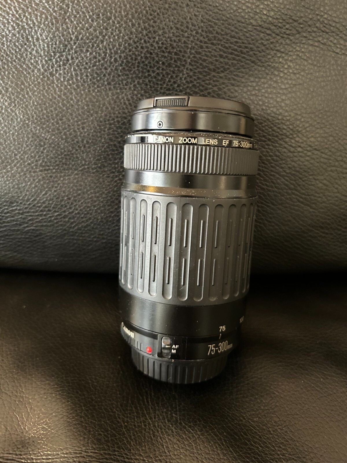 Canon EF 75-300mm f/4-5.6 III Telephoto Zoom Lens rarely Canon EF 75-300mm f/4-5.6 III Telephoto Zoom Lens rarely