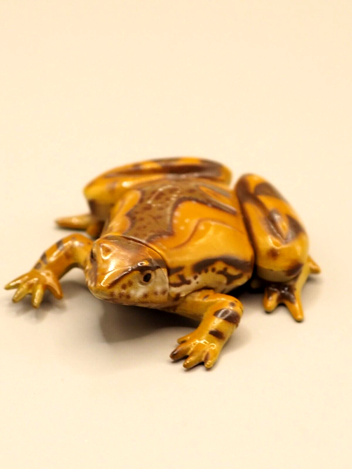 Microhyla Okinavensis Mini Figure Choco Egg Furuta Kaiyodo Japan