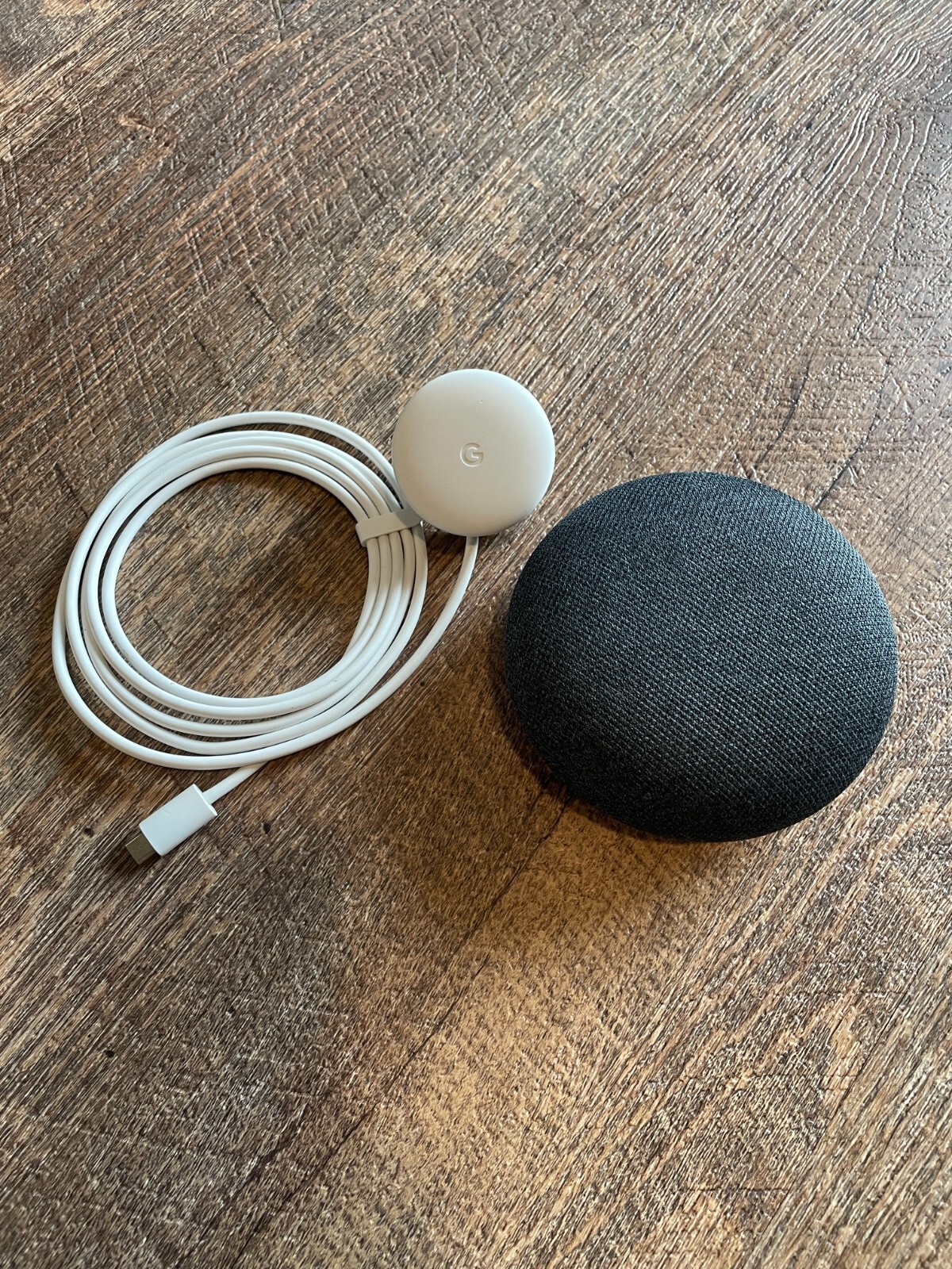 Google  と Google  Mini Google Nest Mini (2nd Gen) - Smart Home Speaker with Google