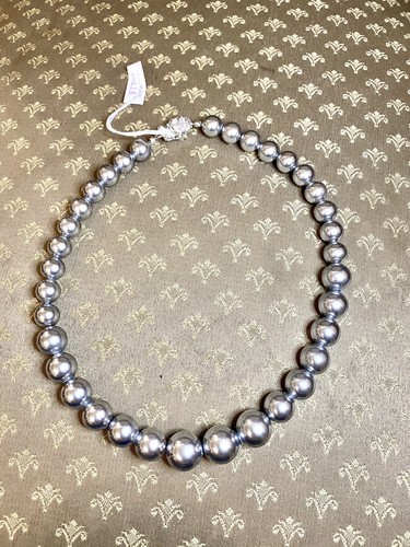 ★PEARLY MORE★ Grey Rose Pearl Choker Necklace Pearl Choker Muse Metallic – PEARL-LANG®