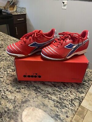 Diadora Boys Cattura Red / royal indoor Soccer Shoes Size 12.5 brand new in box