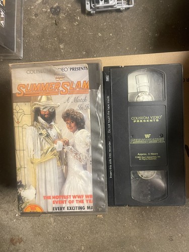 WWF　Summerslam 91　VHS WWF: Summerslam 1991 [VHS]: 9786301910910 - AbeBooks