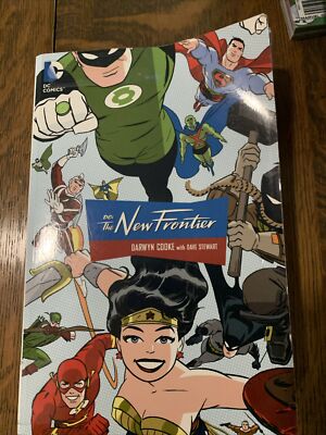 DC: The New Frontier (DC Comics, August 2016)
