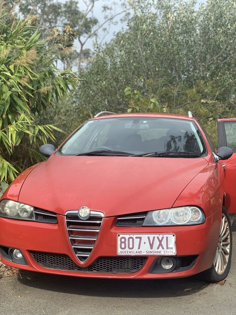 Alfa romeo 165