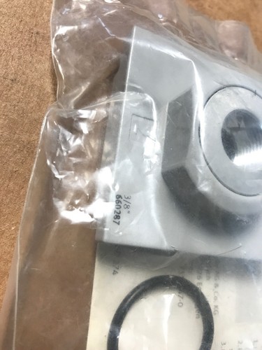 NEW FESTO MS6-AGC CYLINDER SUB BASE SET 3/8” CONNECTION PLATE 526081 Fast Ship