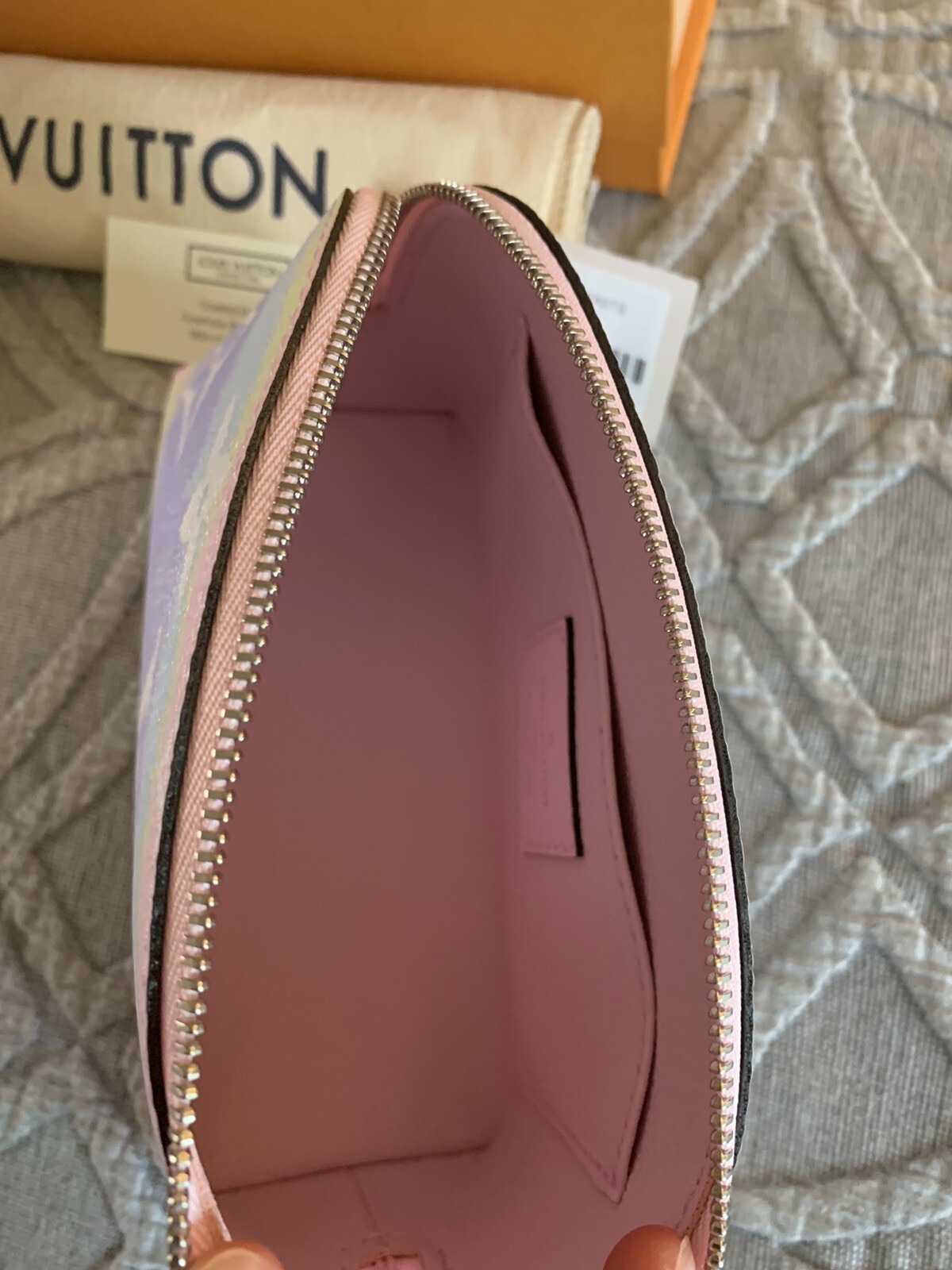 louis vuitton pastel pochette
