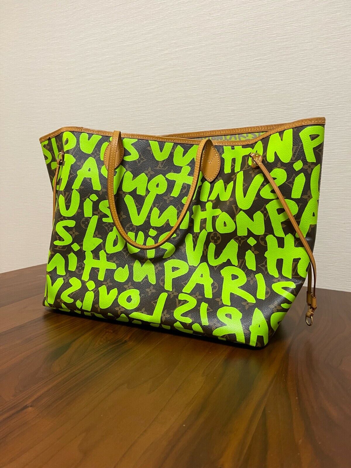 Louis Vuitton GRAFFITI SHOULDER BAG | eBay Louis Vuitton GRAFFITI SHOULDER BAG | eBay
