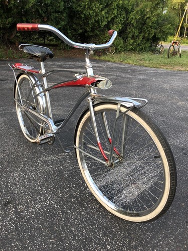 Vintage BF GOODRICH Silvertown 880 Murray Chrome Cruiser