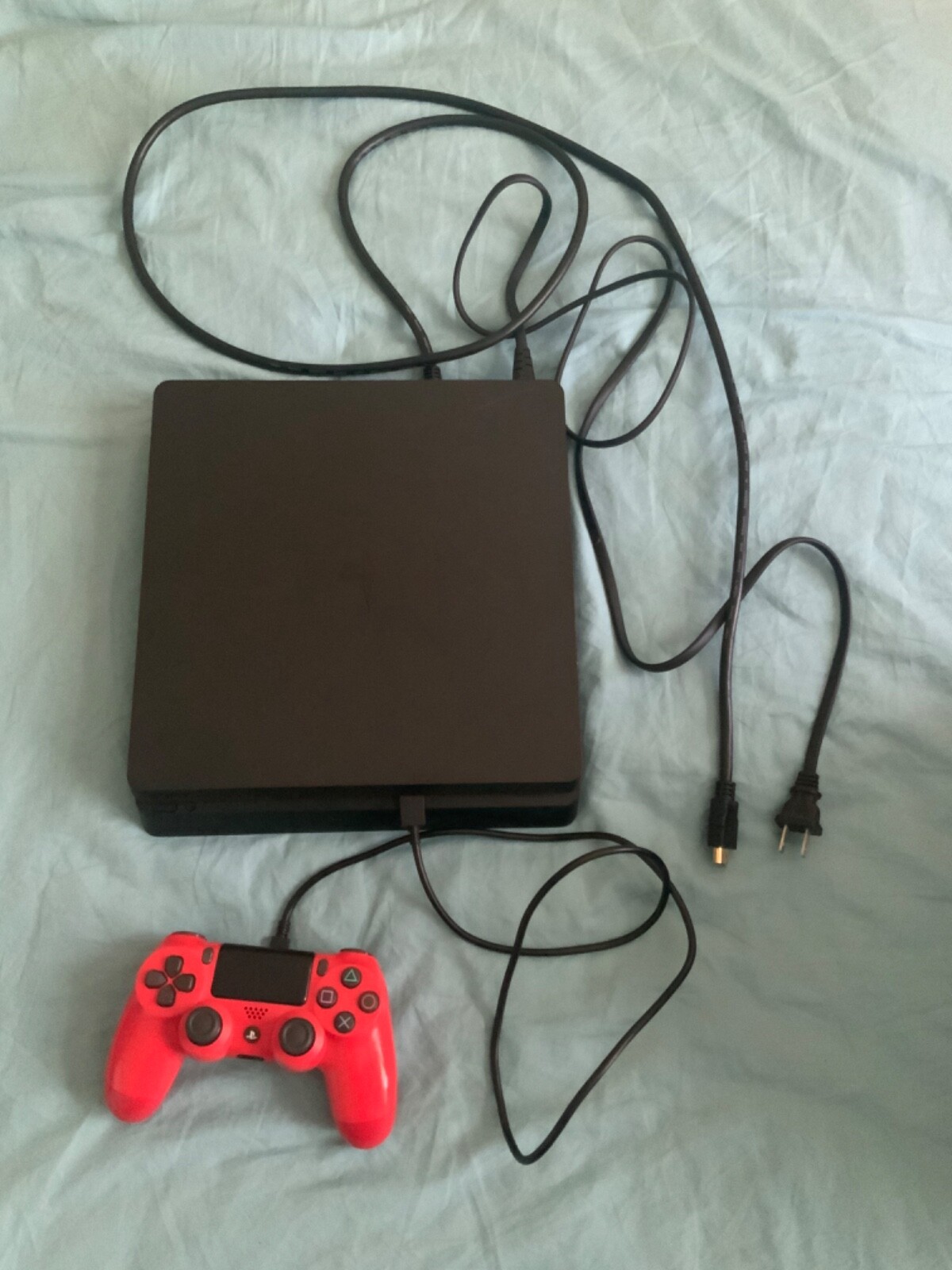 ps4slim1TBモデル New Sony PlayStation 4 Slim 1TB or 2TB Black Gaming Console